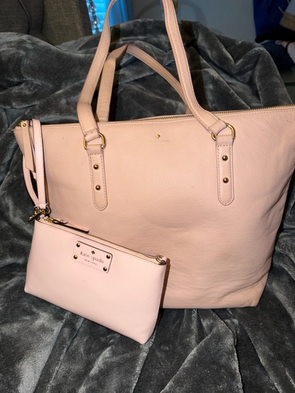 Kate Spade ♠️ lite pink tote and matching wristlet! *EUC